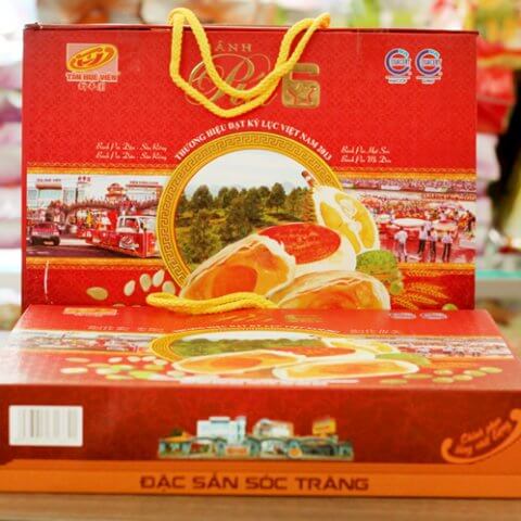 Bánh pía 6 sao đặc biệt – Quà biếu sang trọng